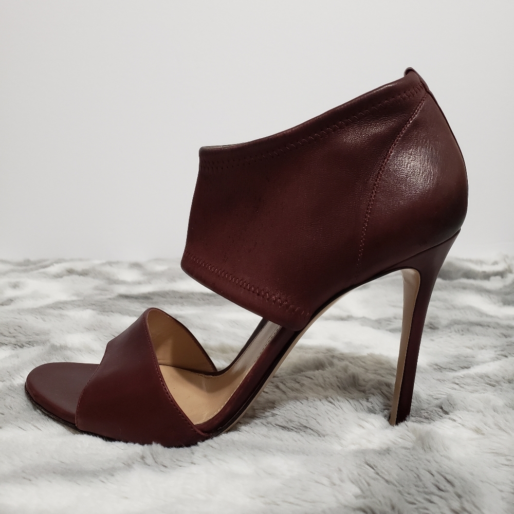 💙Gianvito Rossi Stretch Ankle Burgundy Heels